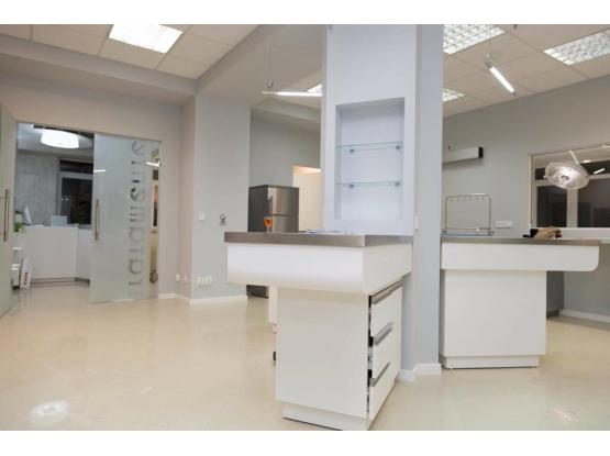 Brains & Bones  - Cabinet veterinar Voluntari, Ilfov